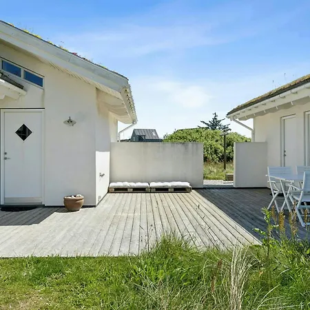 Summer With Grass Roof In Klitmoller Thisted